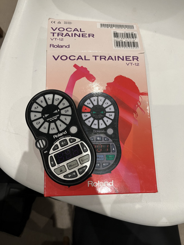 Vocal trainer VT-12