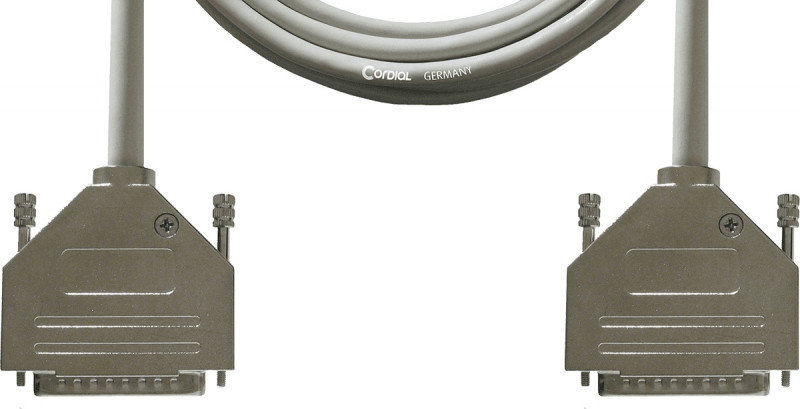 Câble interface sub-D tascam 1,5m