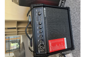 Ampli guitare line 6 spider v 20