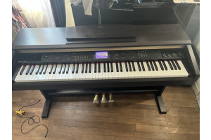 Yamaha YDP V240
