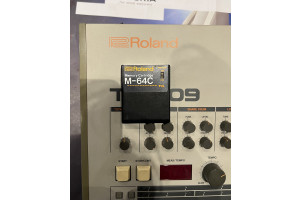 Roland TR-909