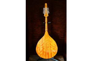 mandola