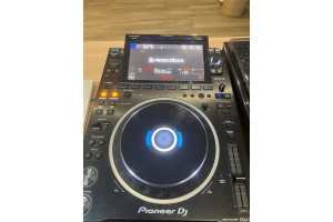 CDJ-3000 Multi-playe