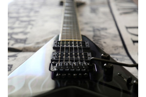 Jackson Guitar  USA KV2 King V Electric Guitar - Black Ghost Flames.