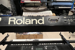 Roland JUNO-60