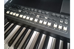 Yamaha PSR-S670