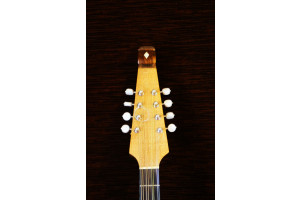 mandola