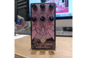 Transmisser Resonant Reverberator