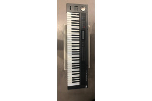 Roland alpha juno 2
