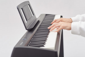 FP-10 piano